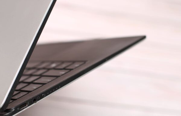 Dell XPS 9365